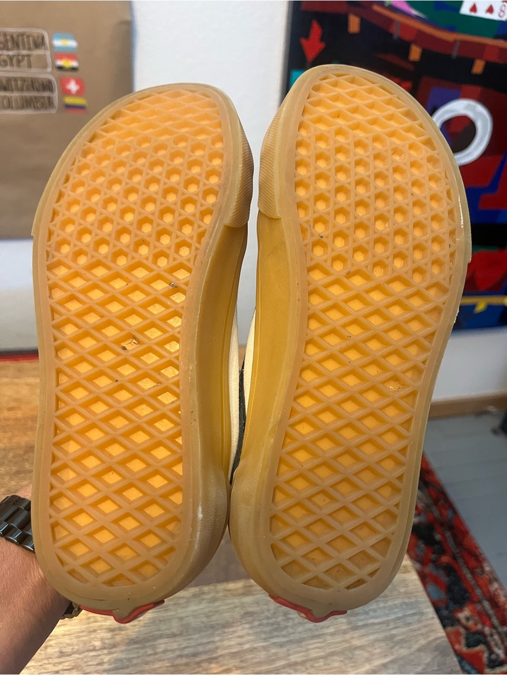 Vans Style 36 Decon Off White Low-Top Sneakers with Navy Side Stripe, Gum Sole - Picture 7 of 9